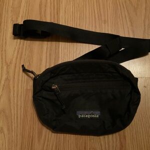 Ultralight Black Hole® Mini Hip Pack 1L